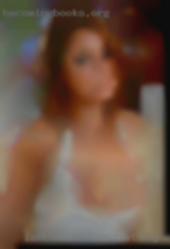 Isn't women nude that why we are here from Monmouth IL.